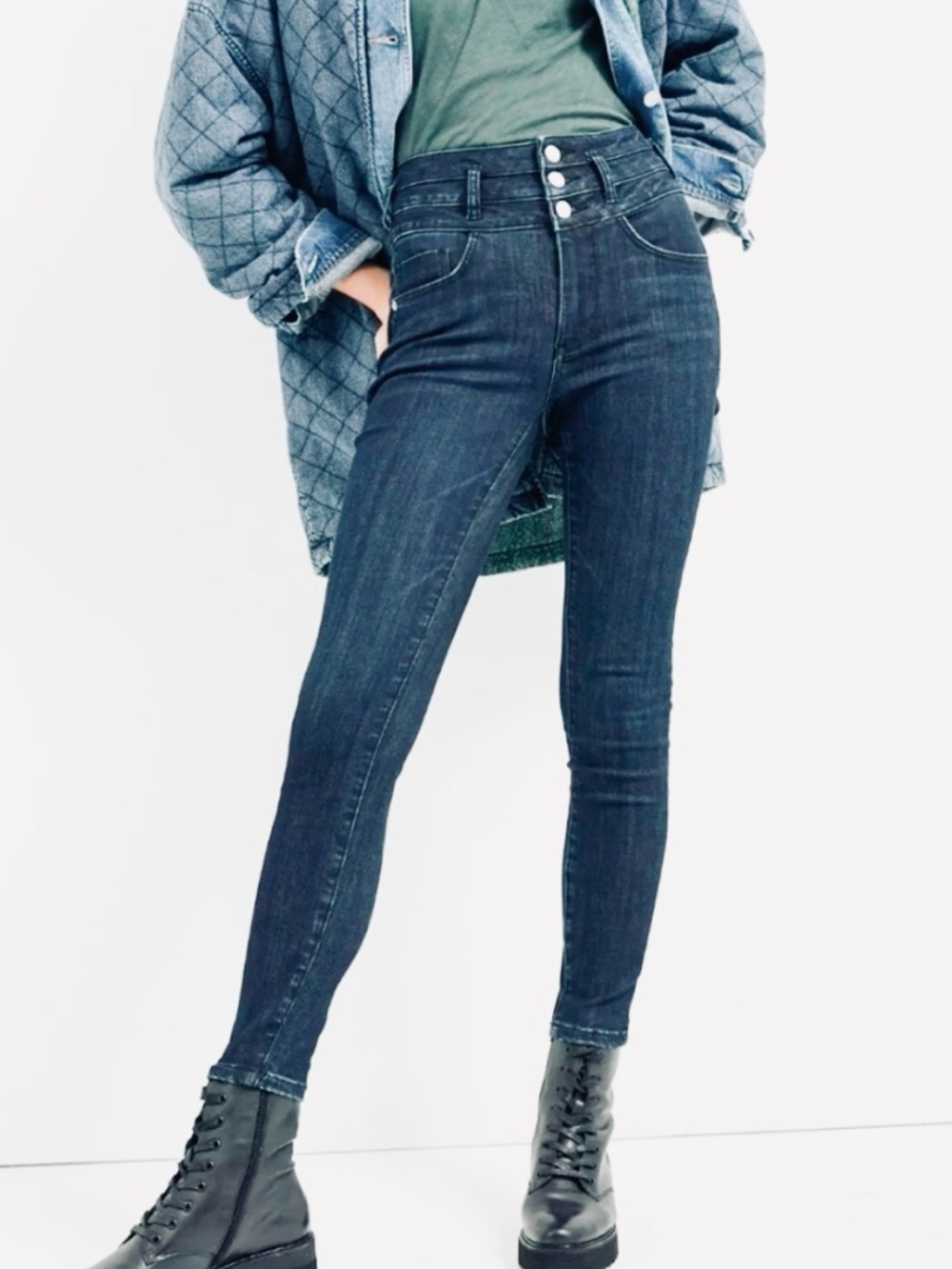 NWOT Anthropologie Pilcro High Rise Skinny Jeans 3 Button Closure Size 26